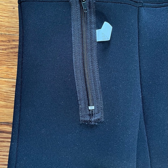 NWT Vintage 90s Bollinger Neoprene Super Trim Fitness Shorts Unisex Size Small - Picture 5 of 7